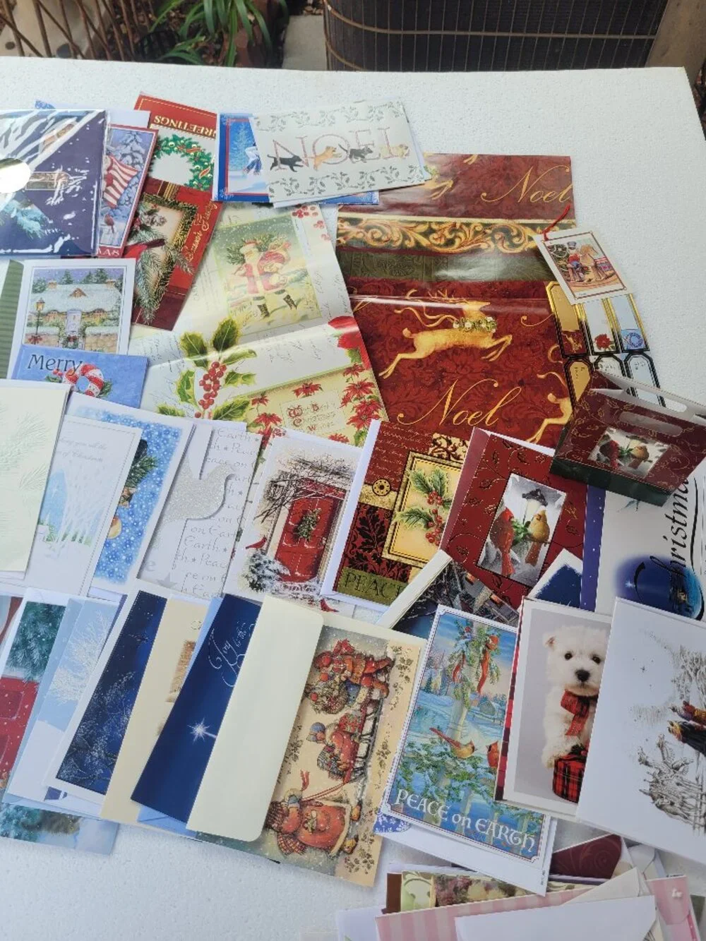 Deluxe Stationery Gift Box Set w/Dividers 47 Greeting Cards Wrapping Paper 1 Bag